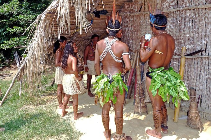rdzenni mieszkańcy Brazylii